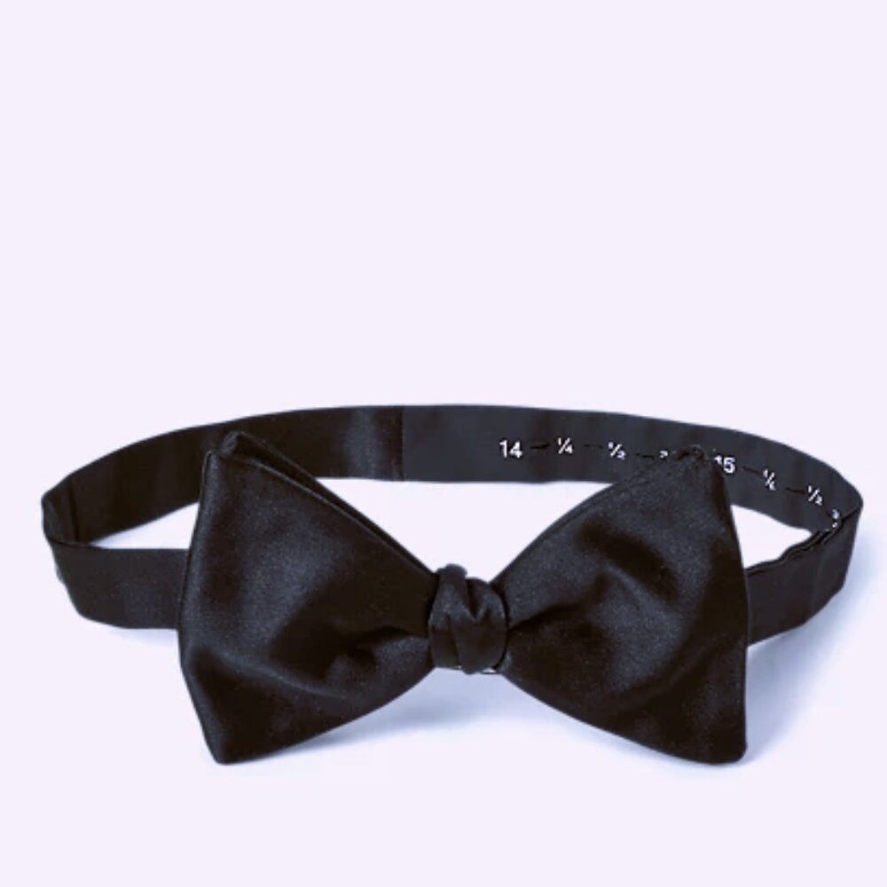 Ralph Lauren Pre-Tied Silk Bow Tie